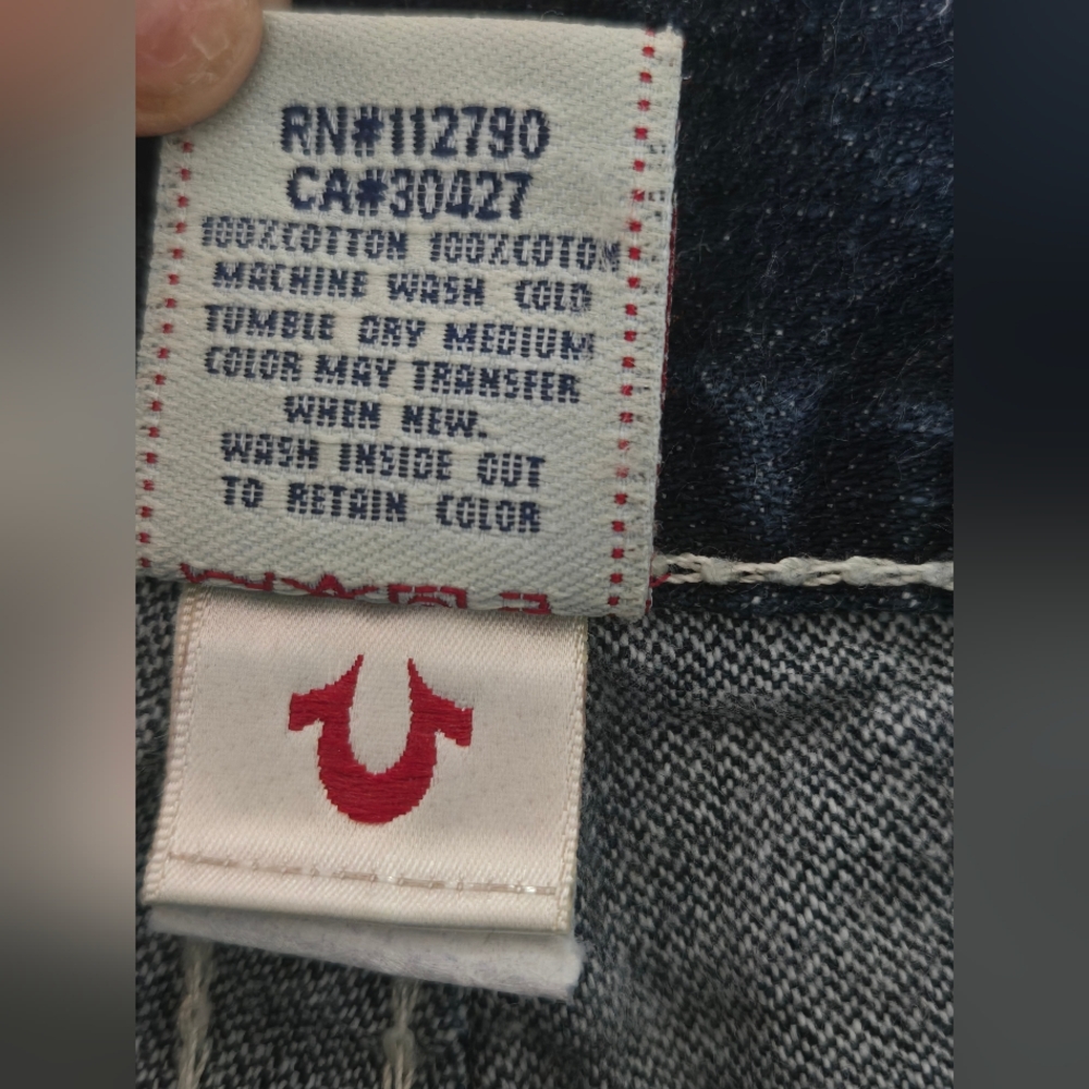 True Religion Y2K Grail Dark Wash Low Rise Denim Capri Pants Size 27 - Picture 8 of 13